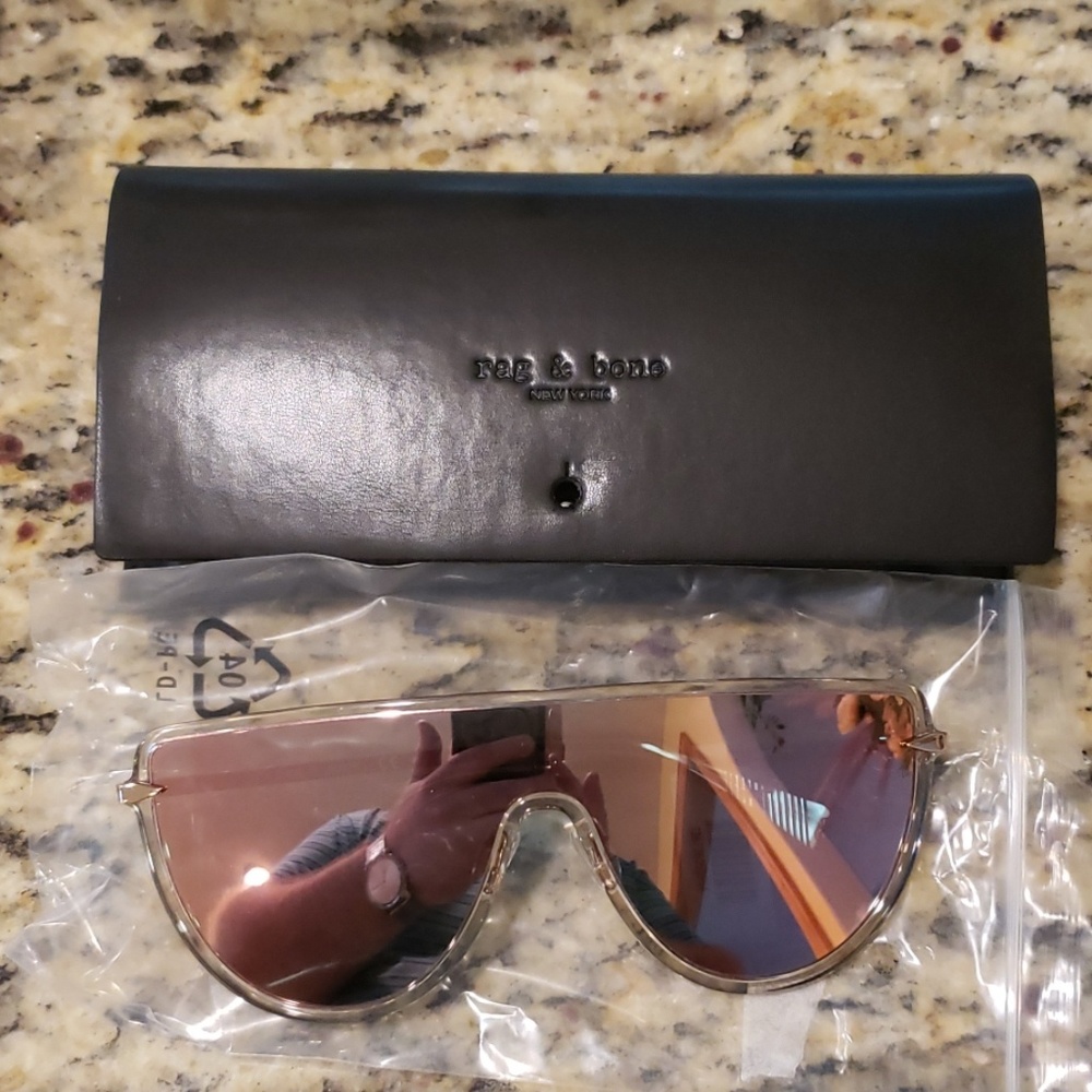 Rag & Bone 99MM Tinted Wrap Sunglasses - Picture 4 of 7